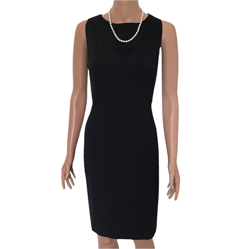 Amanda Smith Black Sleeveless Sheath Dress
